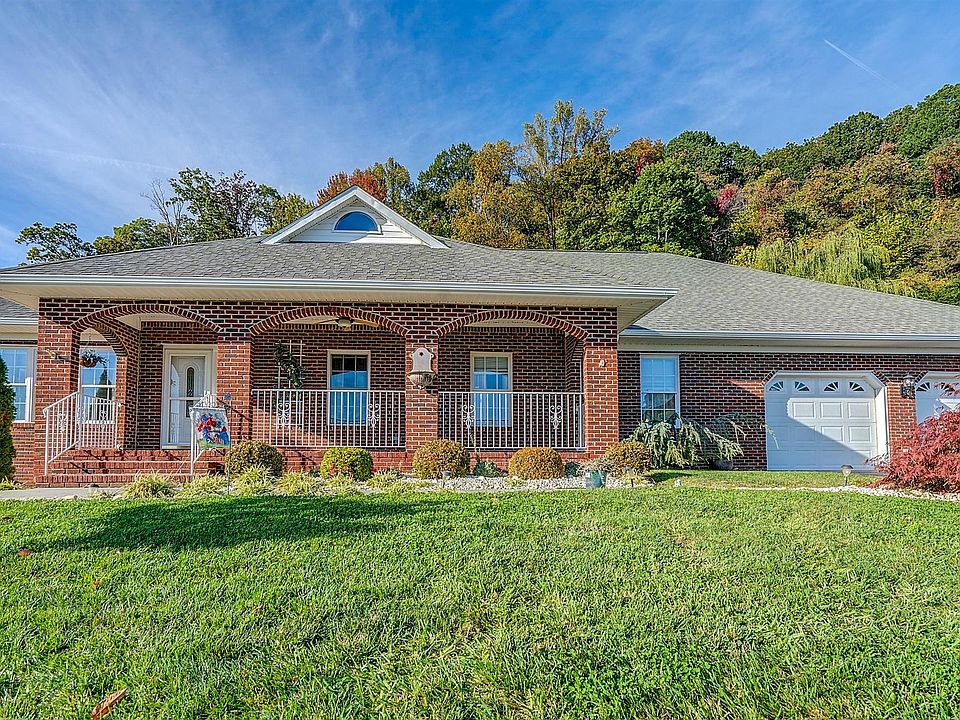 4384 Toddsbury Dr, Vinton, VA 24179 Zillow