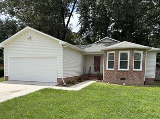 120 Bradbury Ct, Tullahoma, TN 37388