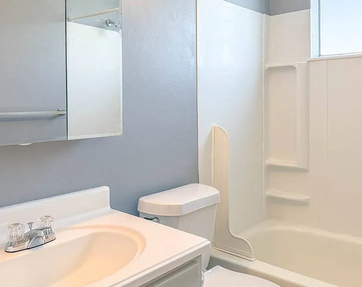 3270 S Grant St — Photo 14