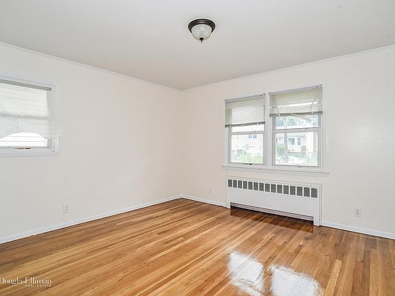 4th image of 167 Elizabeth St