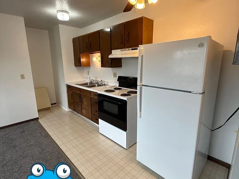 BK-909 Apartment — Photo 11