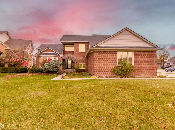 53810 Dana Ct, New Baltimore, MI 48047