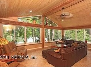 112 Wesley Rd, Green Cove Springs, FL 32043