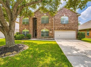 1122 Beckton Ln, Pearland, TX 77584