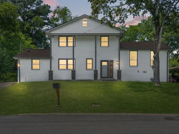 4931 Sherman Oaks Dr, Nashville, TN 37211