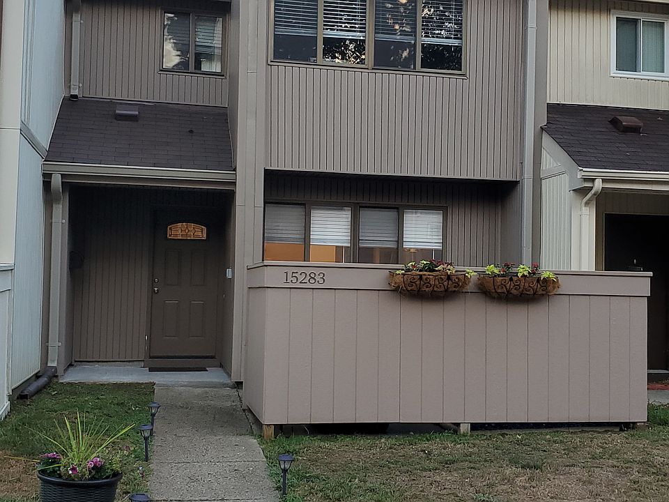 15283 Lodge Terrace
