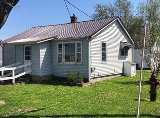 6809 E Base Rd, Columbus, IN 47203