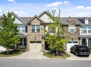 1033 Livingstone Ln, Mount Juliet, TN 37122