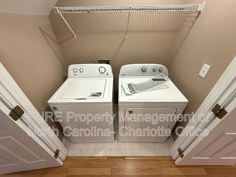 17811 Delmas Dr — Photo 29