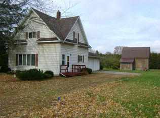 222 W Sycamore St, Abbotsford, WI 54405