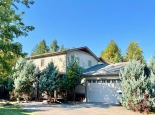 102 Murray Ave, Whitefish, MT 59937
