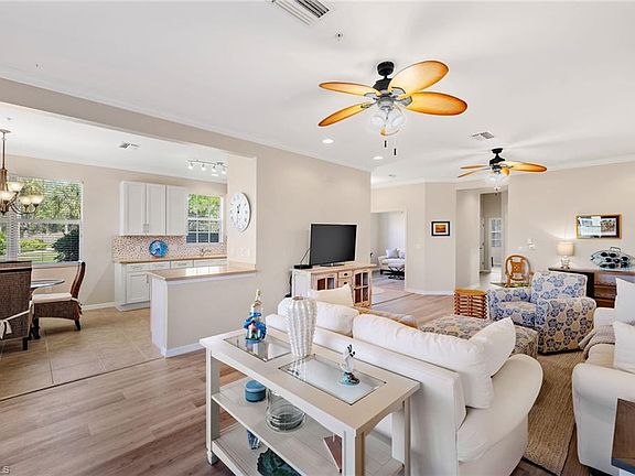 5th image of 7090 Bay Woods Lake CT #103