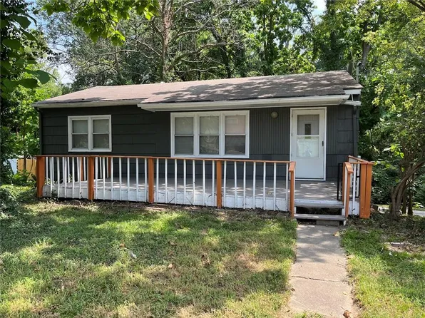 4029 N Askew Ave, Kansas City, MO 64117