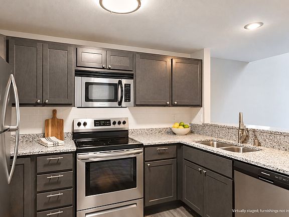 3rd image of 6273 University Ave APT 10
