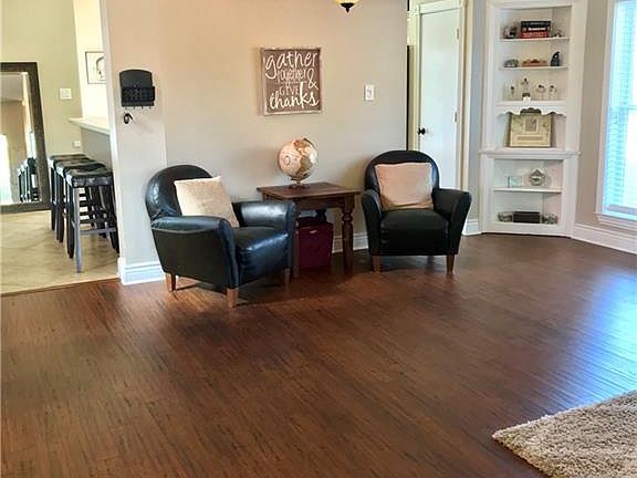 3rd image of 10605 Bachman Dr