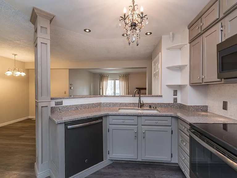 6156 Habitat Dr — Photo 8