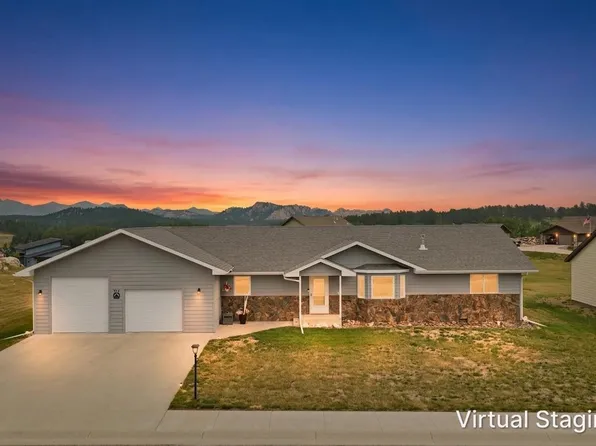 316 Rose Quartz Pl, Custer, SD 57730
