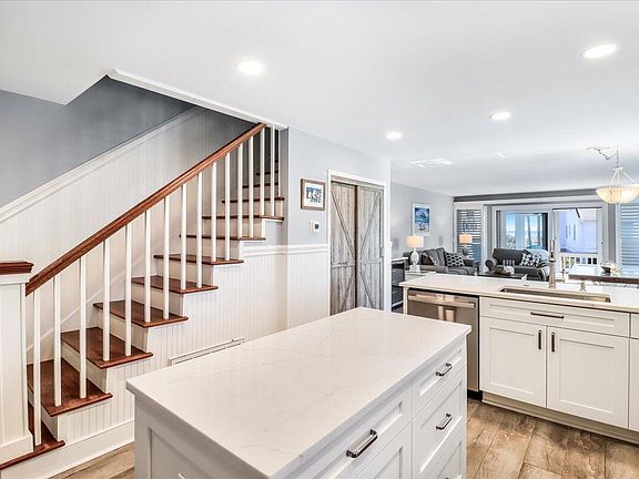 4th image of 64 Beach Club Villas Ct #64