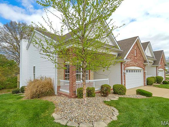 4th image of 5004 Castlegate Ln
