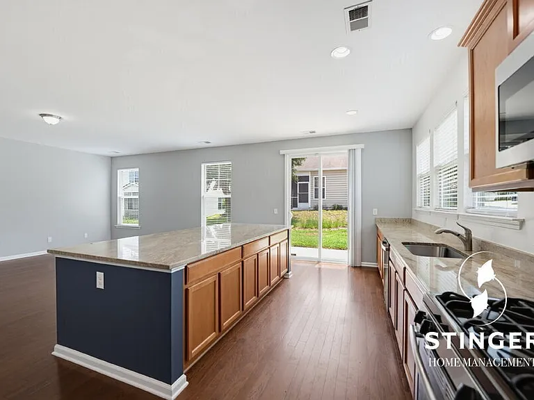 2 Congaree Way — Photo 12