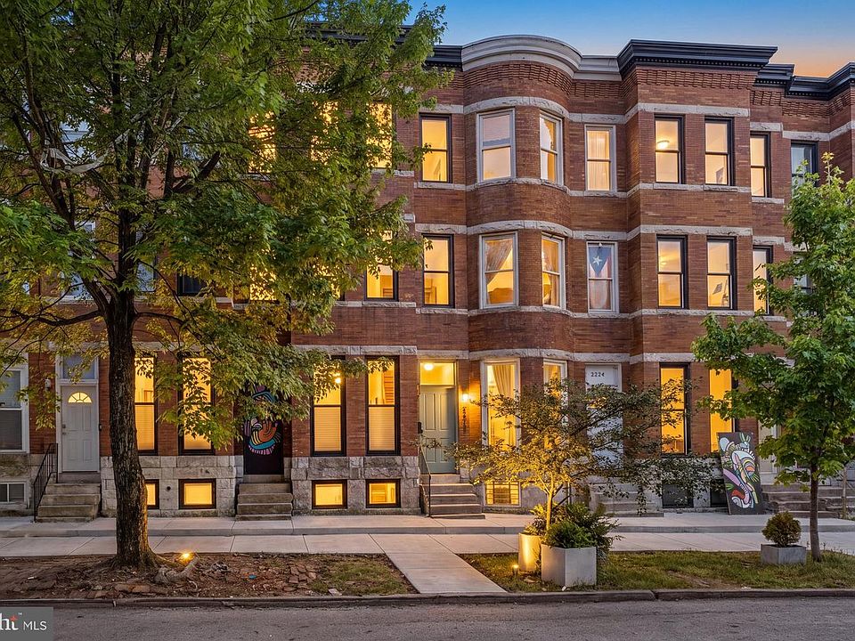 1st image of 2906 Parkwood Ave