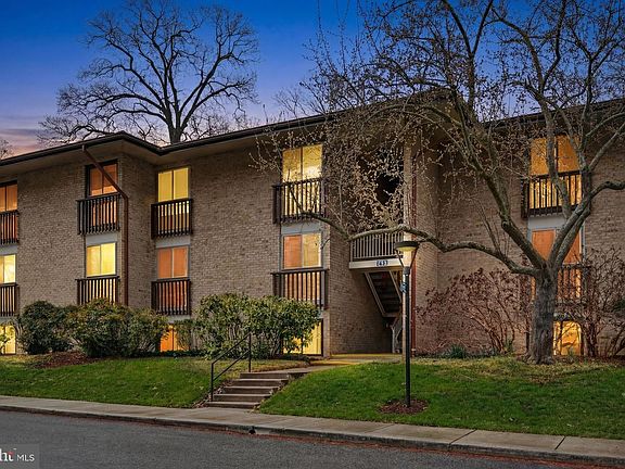 2nd image of 796 Fairview Ave APT F