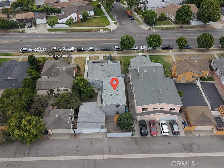 3121 Obama Blvd — Photo 33