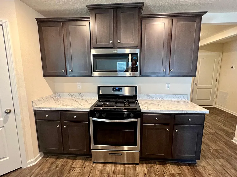 Natural gas stove