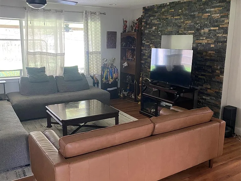 12930 Kimberley Ln — Photo 5
