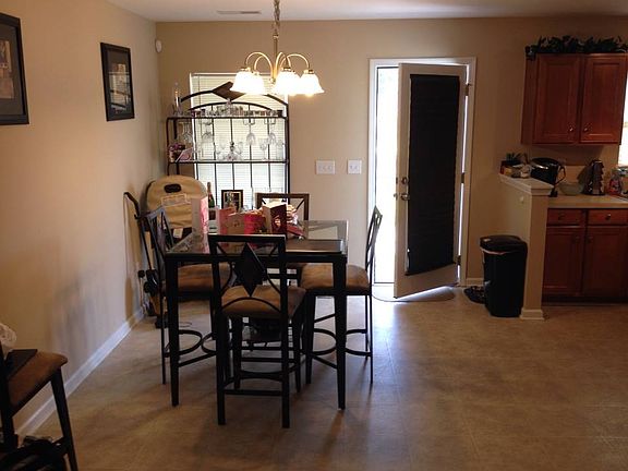 3rd image of 5027 Holdsworth Dr