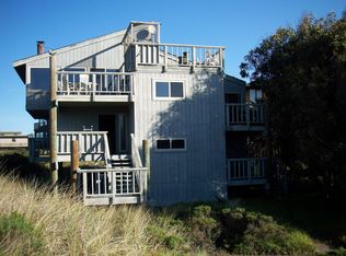 27 Rio Boca Rd, Watsonville, CA 95076