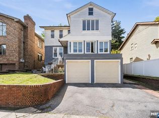 773 Kingsland Ave, Ridgefield, NJ 07657