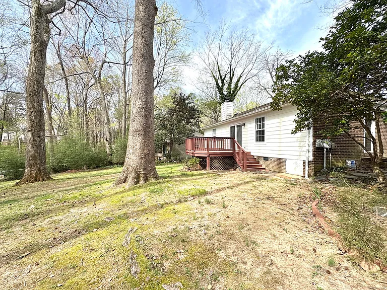 1819 Kello Dr — Photo 18