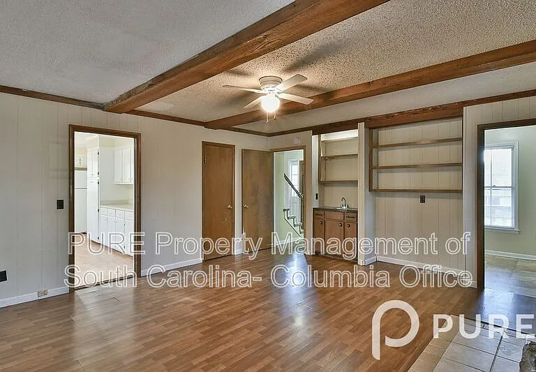 101 Briarcliffe E — Photo 32