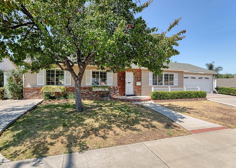 1st image of 1669 Villa Crest Dr