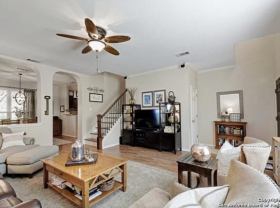 4th image of 21506 Encino Lookout