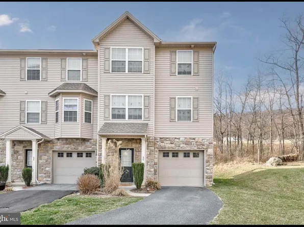59 Crooked Dr, Enola, PA 17025