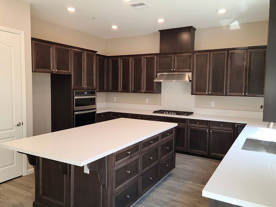 2nd image of 39704 Spadefoot Ave