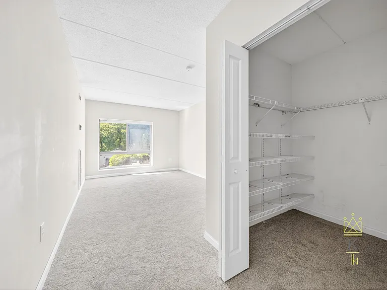 14 Heron St #208 — Photo 9