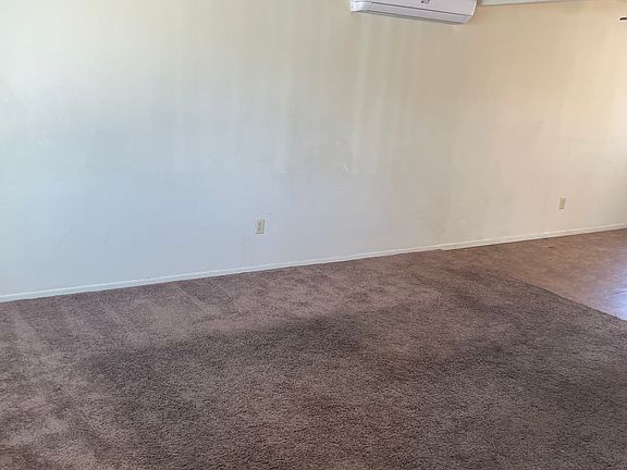 4th image of 27386 Harlan Ln APT D