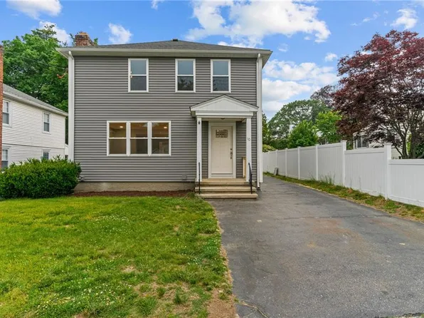 10 Turcone St, North Providence, RI 02911