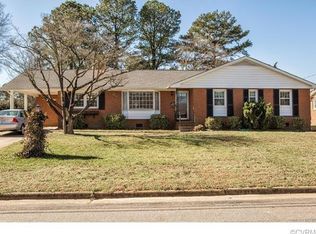 206 Winston Ave, Colonial Heights, VA 23834