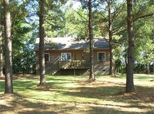 1081 Pine Ridge Ln, Louisville, GA 30434