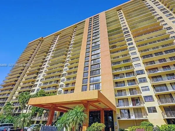 290 174th St, Sunny Isles Beach, FL