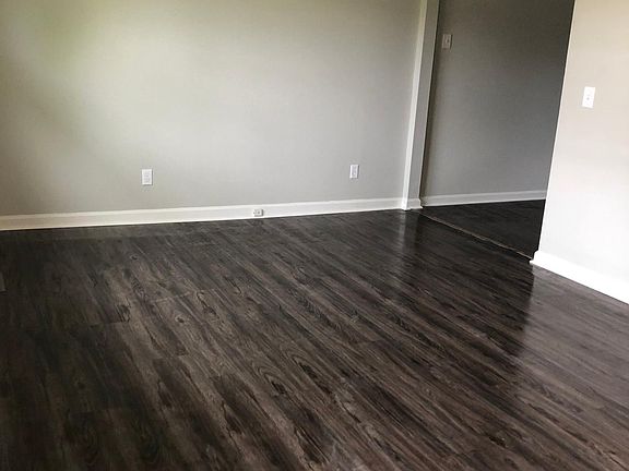 3rd image of 36-46 Gale St #36