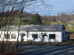 613 Freeport Rd, Freeport, PA 16229