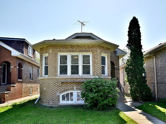 2nd image of 3529 N Oriole Ave