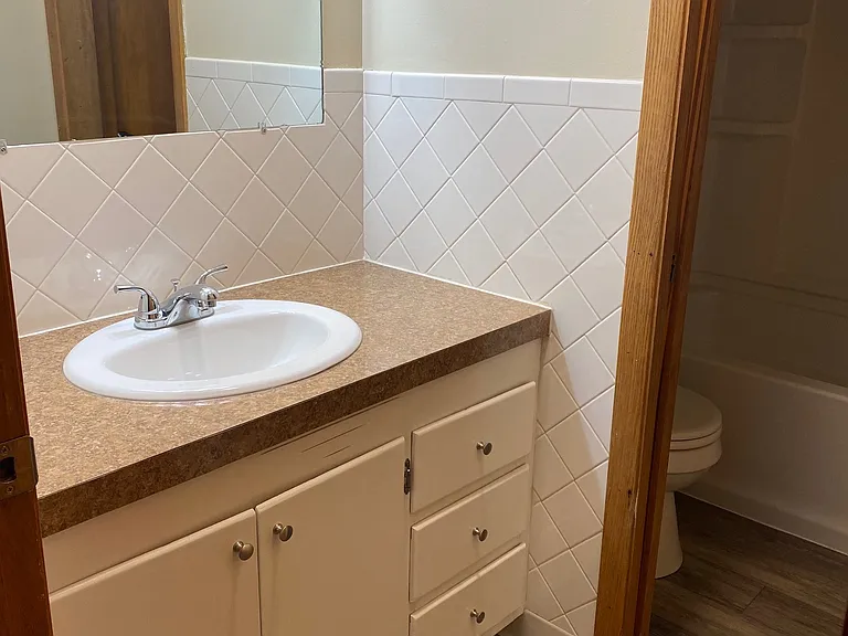3182 Orklynne St — Photo 4