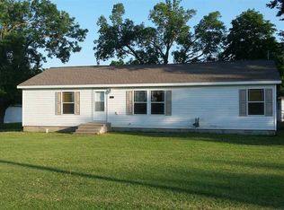 123 W Park St, Canton, KS 67428