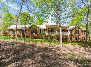 712 Malbay Ln, Raleigh, NC 27615